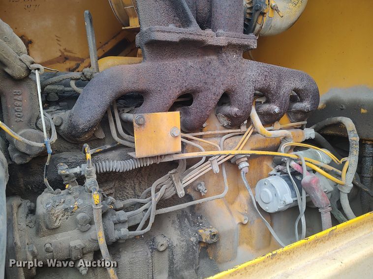 image for item DO3835 1987 John Deere 544E  wheel loader