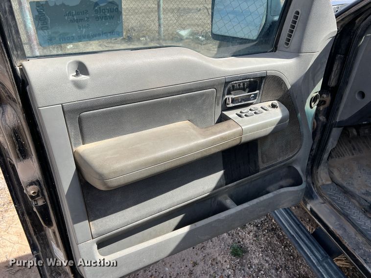 image for item DP0007 2006 Ford F150  SuperCab pickup truck