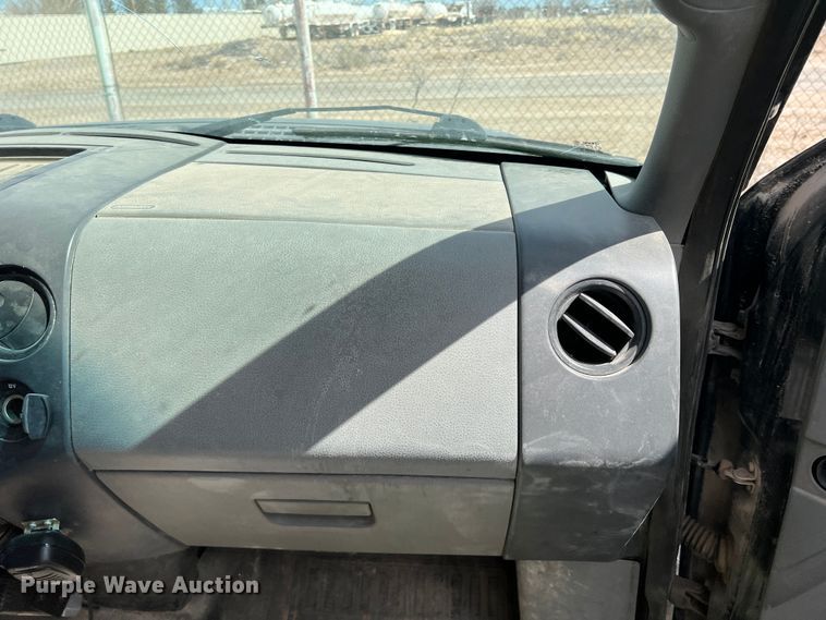 image for item DP0007 2006 Ford F150  SuperCab pickup truck