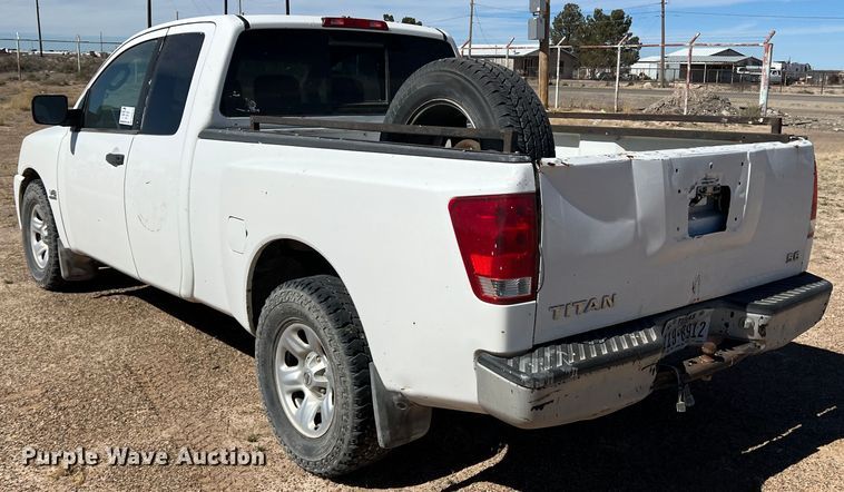 image for item DP0010 2004 Nissan Titan  King Cab pickup truck