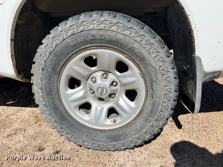 image for item DP0010 2004 Nissan Titan  King Cab pickup truck