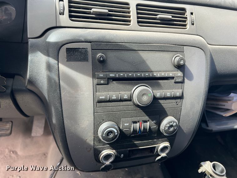 image for item DP0014 2013 Chevrolet Tahoe Police  SUV