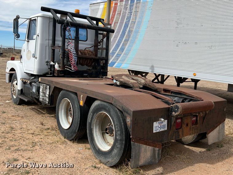 image for item DP0016 1993 White GMC  winch truck