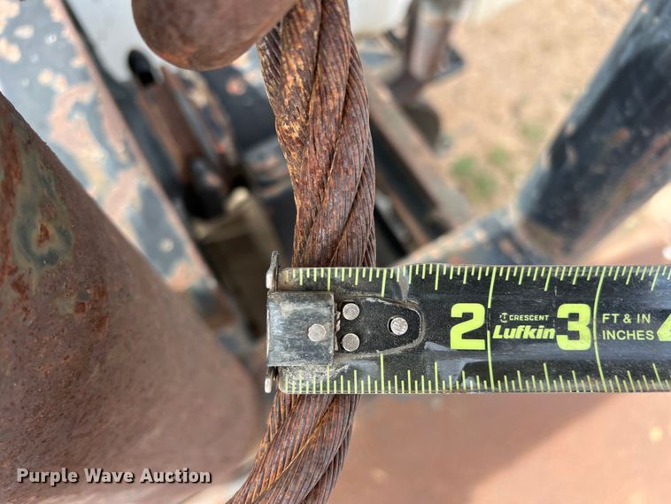 image for item DP0016 1993 White GMC  winch truck