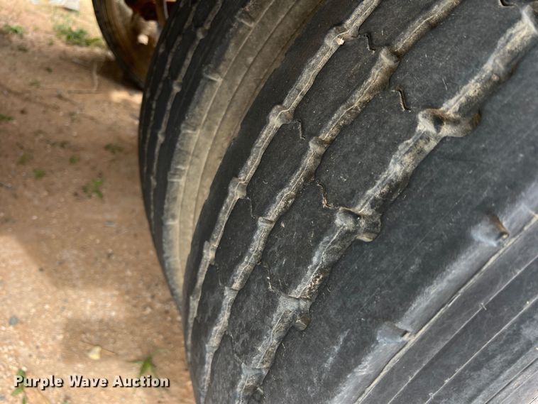 image for item DP0016 1993 White GMC  winch truck