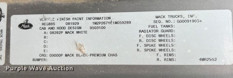 image for item DP0023 2001 Mack RD688S  dump truck