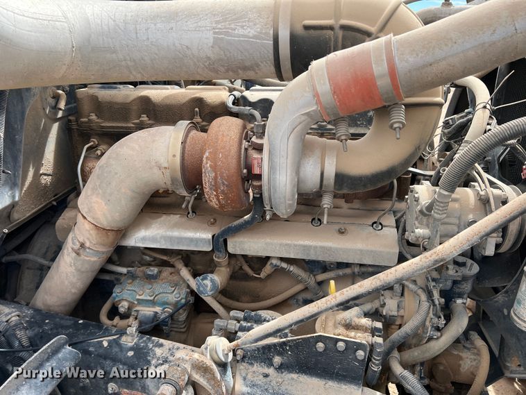 image for item DP0023 2001 Mack RD688S  dump truck