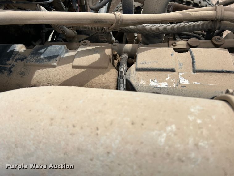 image for item DP0023 2001 Mack RD688S  dump truck