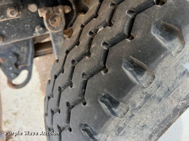 image for item DP0023 2001 Mack RD688S  dump truck