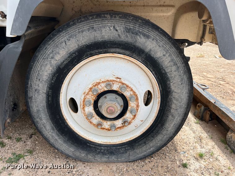 image for item DP0023 2001 Mack RD688S  dump truck