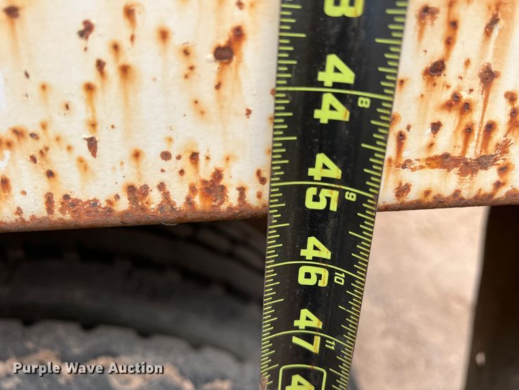 image for item DP0024 1981 Mack R686ST  dump truck