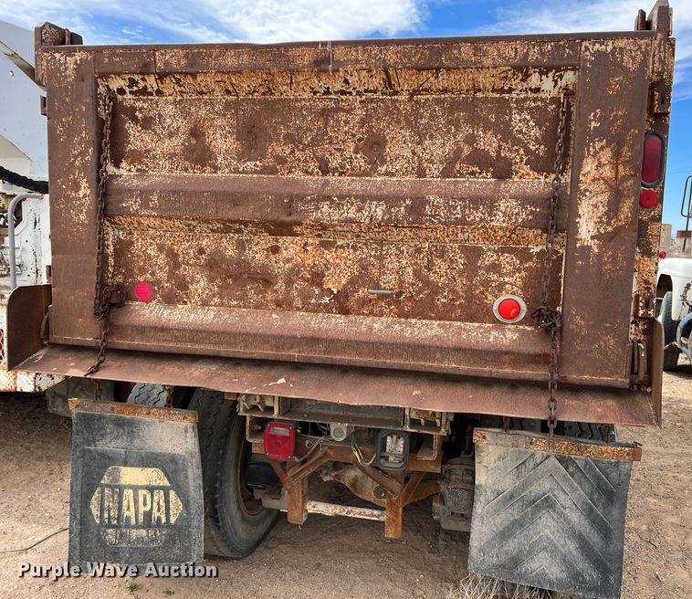 image for item DP0025 Mack R685  dump truck