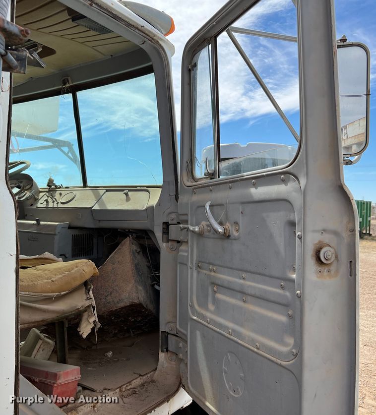 image for item DP0025 Mack R685  dump truck