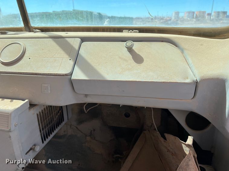 image for item DP0025 Mack R685  dump truck