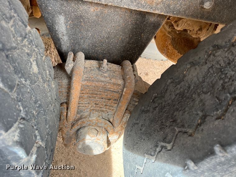 image for item DP0025 Mack R685  dump truck