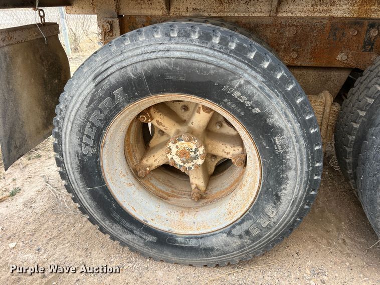 image for item DP0025 Mack R685  dump truck