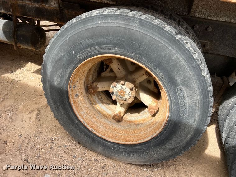 image for item DP0025 Mack R685  dump truck