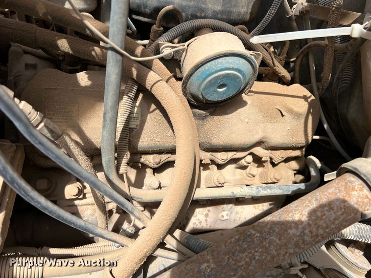 image for item DP0026 1991 International 4600  bucket truck