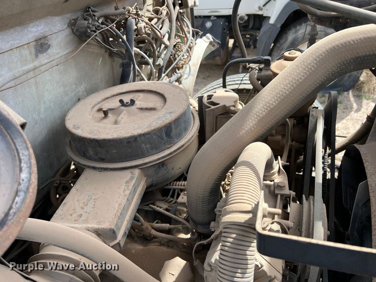 image for item DP0026 1991 International 4600  bucket truck