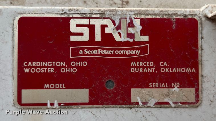 image for item DP0026 1991 International 4600  bucket truck