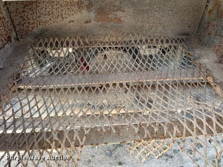 image for item DP0027 2001 Mack RD688S  water truck