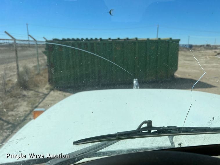 image for item DP0027 2001 Mack RD688S  water truck