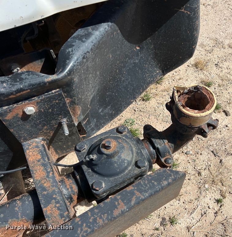 image for item DP0027 2001 Mack RD688S  water truck