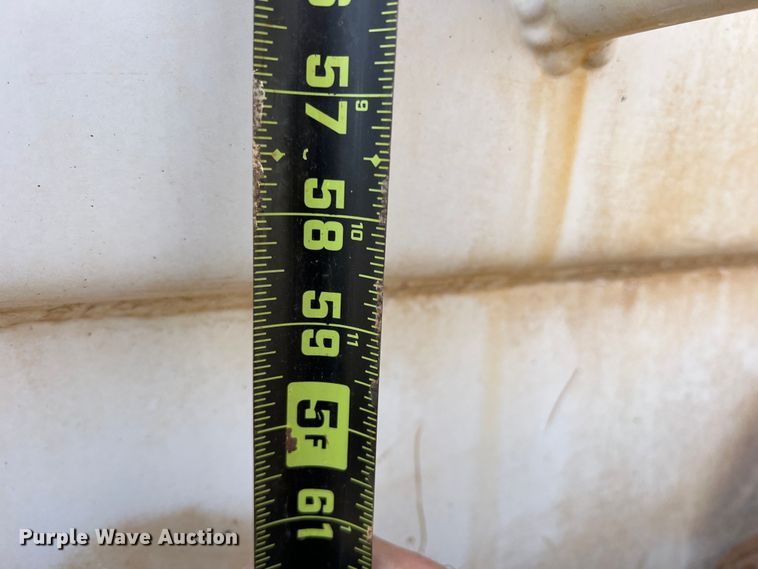 image for item DP0027 2001 Mack RD688S  water truck