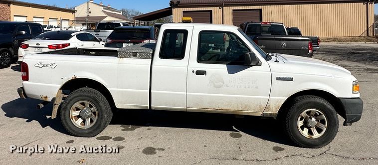 image for item DR6052 2009 Ford Ranger  SuperCab pickup truck