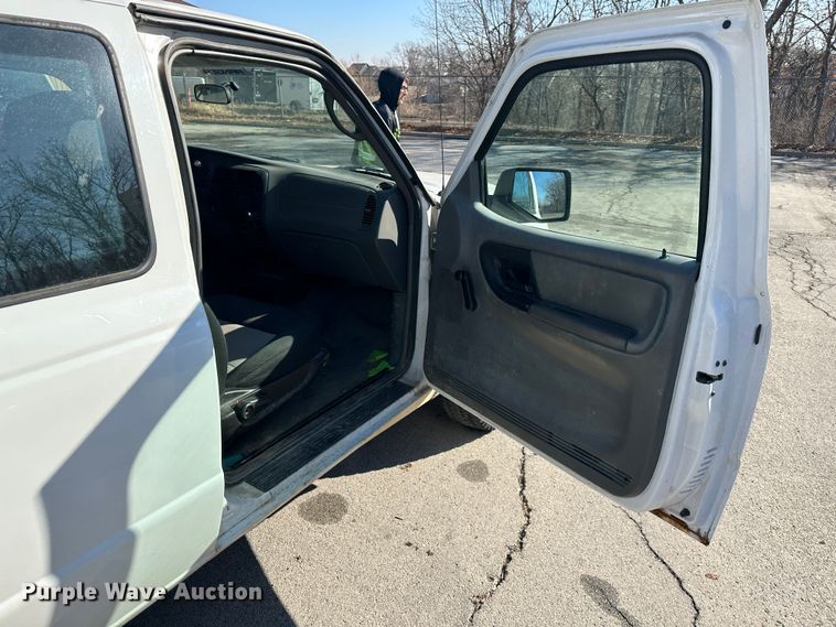 image for item DR6052 2009 Ford Ranger  SuperCab pickup truck