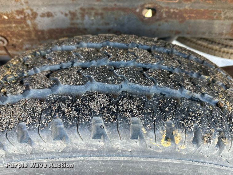 image for item DR6053 2003 Chevrolet Silverado 2500  pickup truck