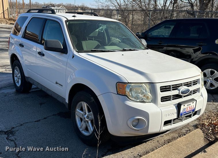 image for item DR6055 2009 Ford Escape Hybrid  SUV