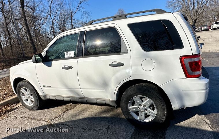 image for item DR6055 2009 Ford Escape Hybrid  SUV