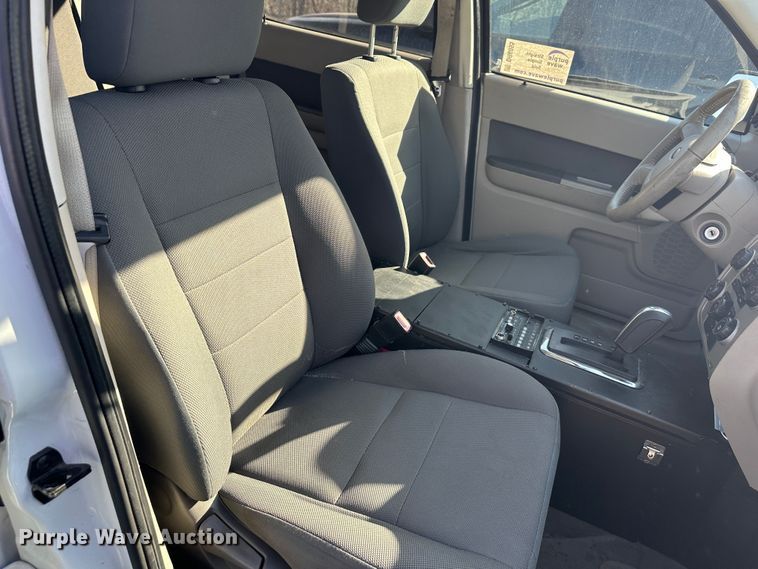 image for item DR6055 2009 Ford Escape Hybrid  SUV