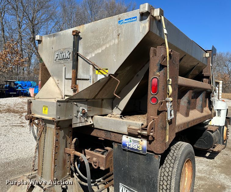 image for item DR6057 2008 International 7300  dump truck