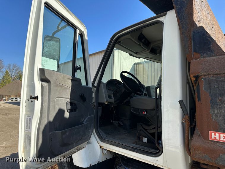 image for item DR6057 2008 International 7300  dump truck