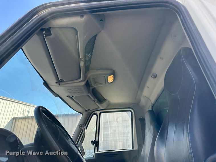 image for item DR6057 2008 International 7300  dump truck