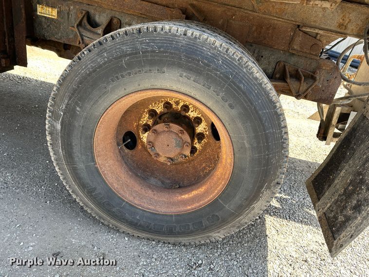 image for item DR6057 2008 International 7300  dump truck