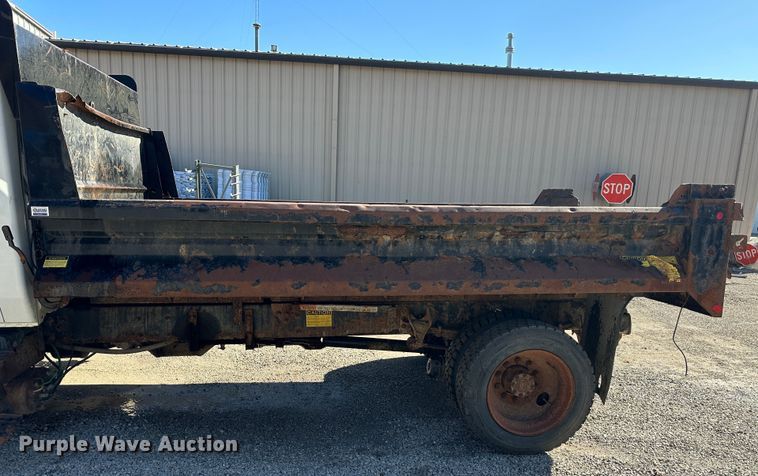 image for item DR6058 2012 International DuraStar 4300  dump truck