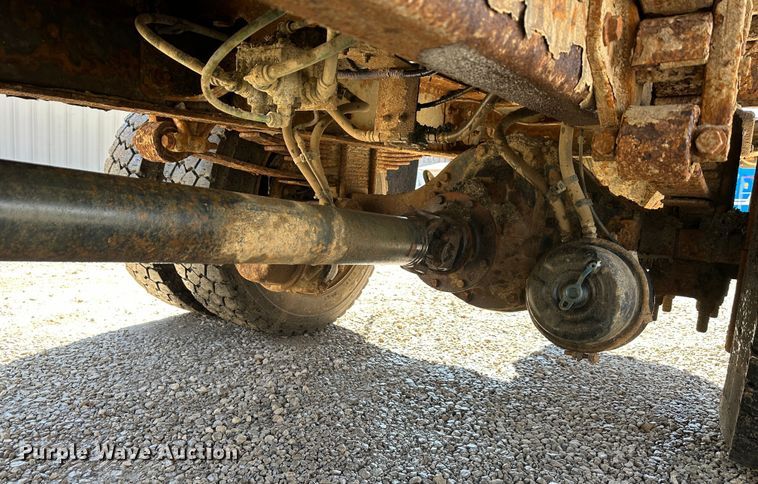 image for item DR6058 2012 International DuraStar 4300  dump truck