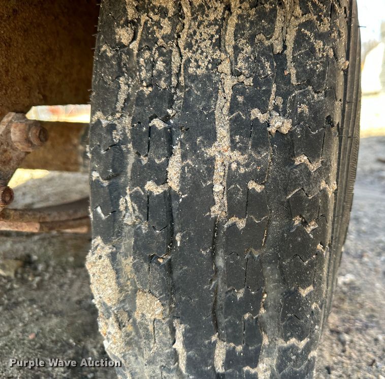 image for item DR6059 Chicago Pneumatic  air compressor