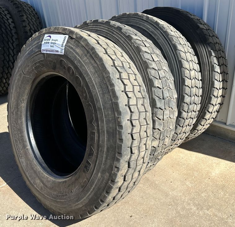 image for item DR6069 (4) 12R22.5 Goodyear tires