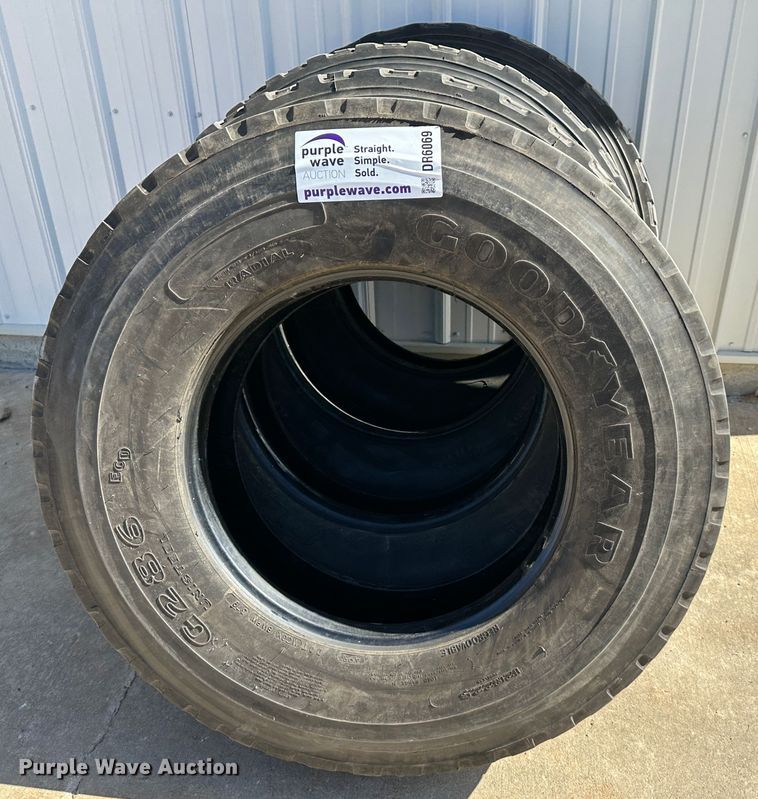 image for item DR6069 (4) 12R22.5 Goodyear tires