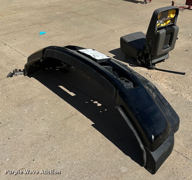 image for item DR6070 Pickup truck parts