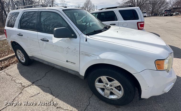 image for item DR6082 2009 Ford Escape Hybrid  SUV