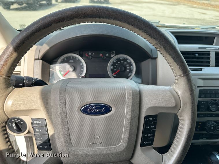 image for item DR6082 2009 Ford Escape Hybrid  SUV