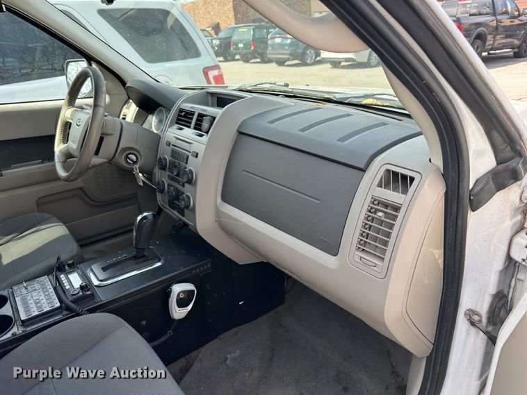 image for item DR6082 2009 Ford Escape Hybrid  SUV