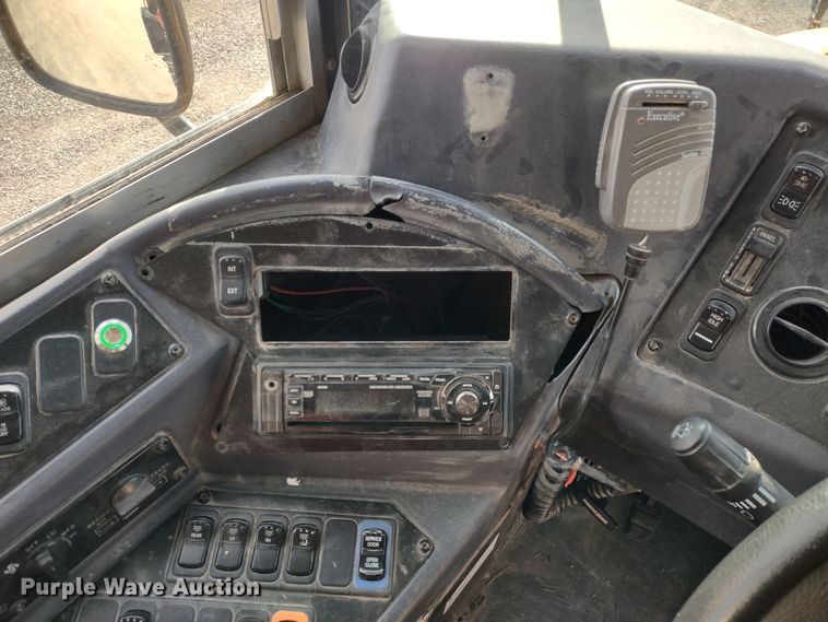 image for item DR8255 2014 Blue Bird Vision  school bus