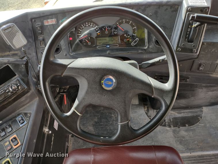 image for item DR8255 2014 Blue Bird Vision  school bus