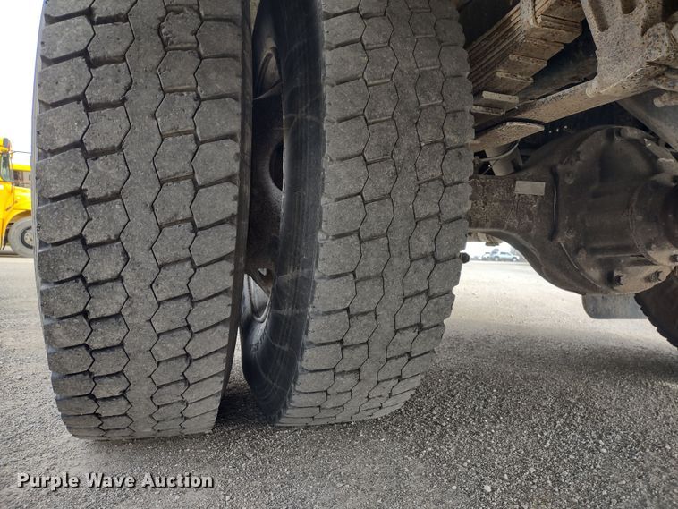 image for item DR8255 2014 Blue Bird Vision  school bus